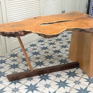 Coffee / Sofa table after George Nakashima