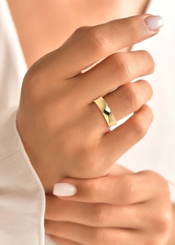 14K Yellow Gold Band Concave Wedding Band Comfort Fit Polished