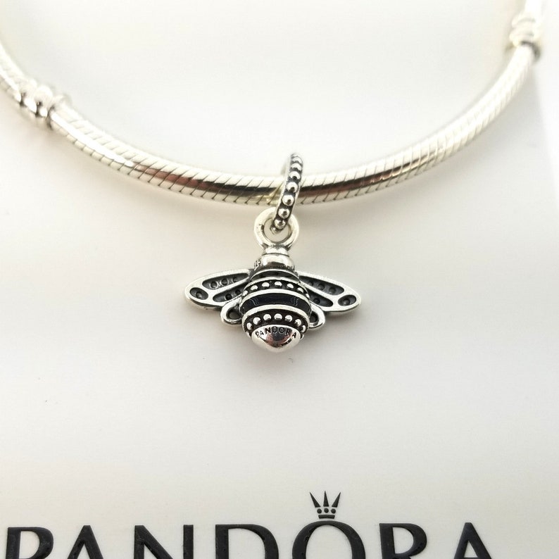 New Sterling Silver Sparkling Queen Bee 
