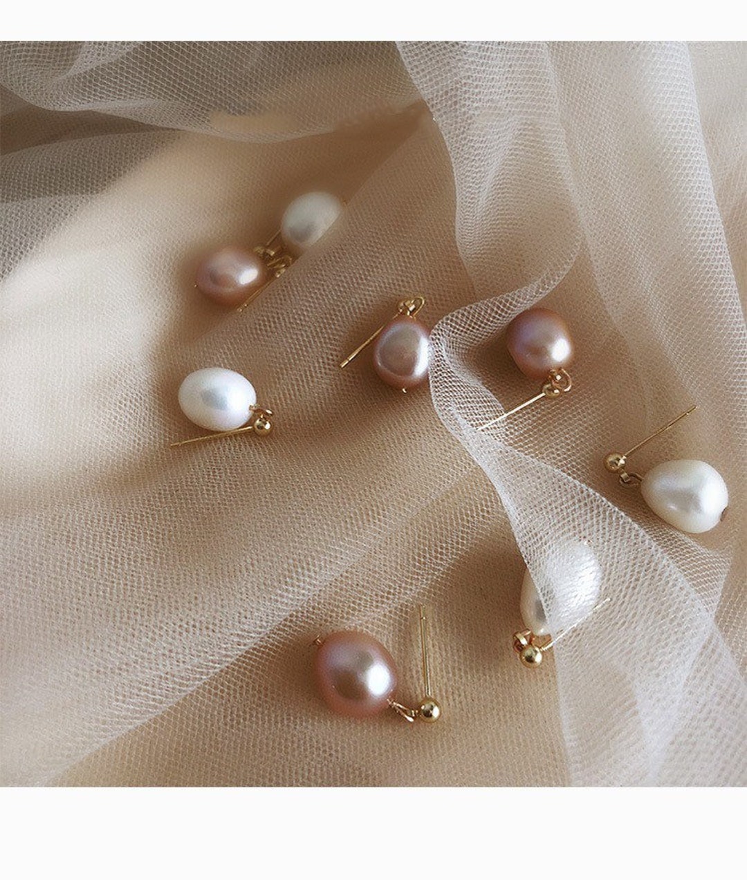 White & Lilac Baroque Pearl Gold Earrings, Minimalist Pearl Drop Earrings  for Everyday, Brides Bridesmaids Earrings, Gift for Her - Etsy