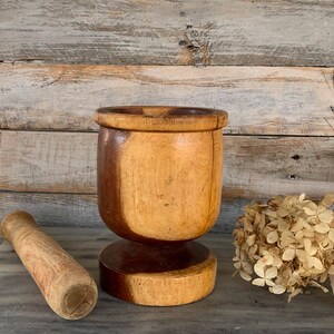 Vintage Kitchen Utensils Mortar and Pestle