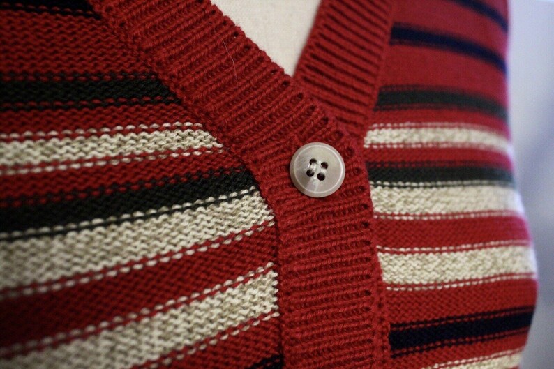 Vintage Pendleton Striped Cotton Sweater Vest - Womens Size Medium Button Front Knit Top image 4