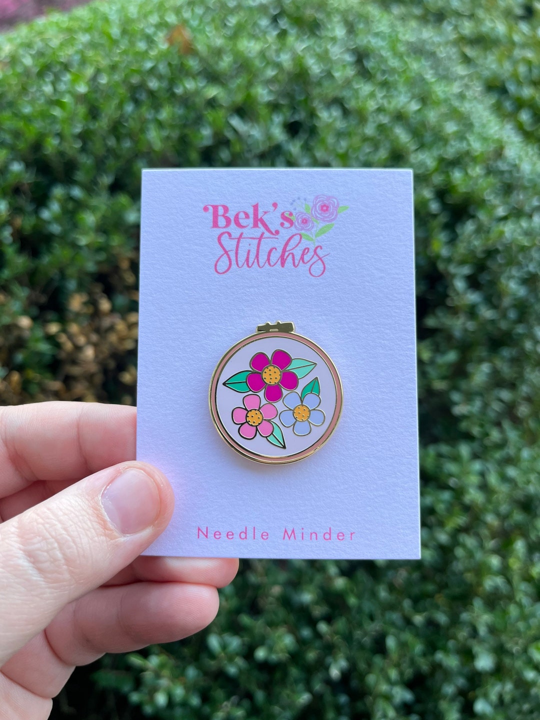 Enamel Floral Embroidery Hoop Needle Minder, Needle Embroidery