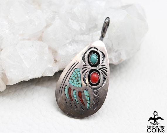 Vibrant Navajo Turquoise Teardrop Sterling Silver Necklace Native American Vibrant Navajo Turquoise Teardrop Sterling Silver Necklace Native American
