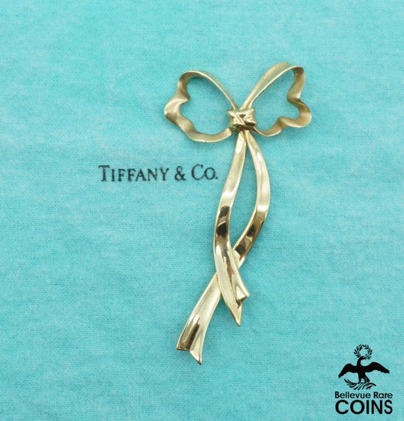 Tiffany & Co. 18k Yellow Gold Large Bow Brooch - image 1