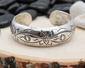 アクセサリー visvim Navajo VINTAGE BANGLE 2025年最新】バングル VISVIMの人気アイテム - メルカリ