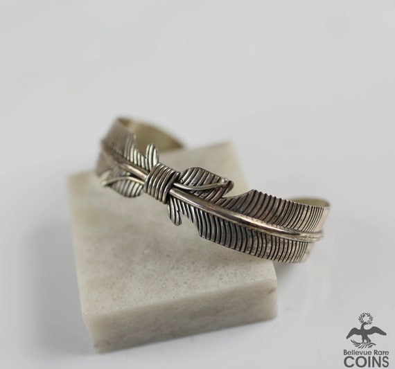Impressive Vintage Native American Navajo Doug Etsitty Feather Sterling Silver Bracelet Old Impressive Vintage Native American Navajo Doug Etsitty Feather Sterling Silver Bracelet Old