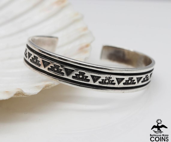 Unique Vintage Native American Navajo Sterling Silver Dimes Bracelet Unique Vintage Native American Navajo Sterling Silver Dimes Bracelet
