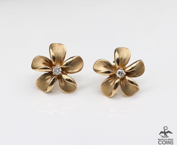 Na hoku plumeria earrings deals