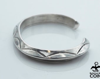 Vintage Nora Tahe Native Navajo Sterling Silver Etched Cuff