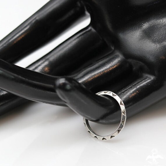 Sterling Silver Stack Triangular Sharp Band Ring - image 4