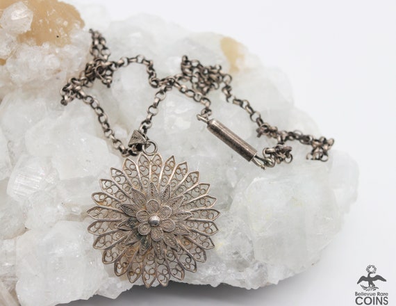Fermoir Ancien Poisson Filigrane Floral - Or Blanc 10 Carats, Puce Diamant - Art Déco