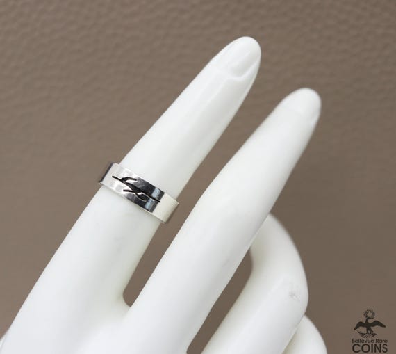 Silver Etched Roadrunner Ring Stackable Band - image 7