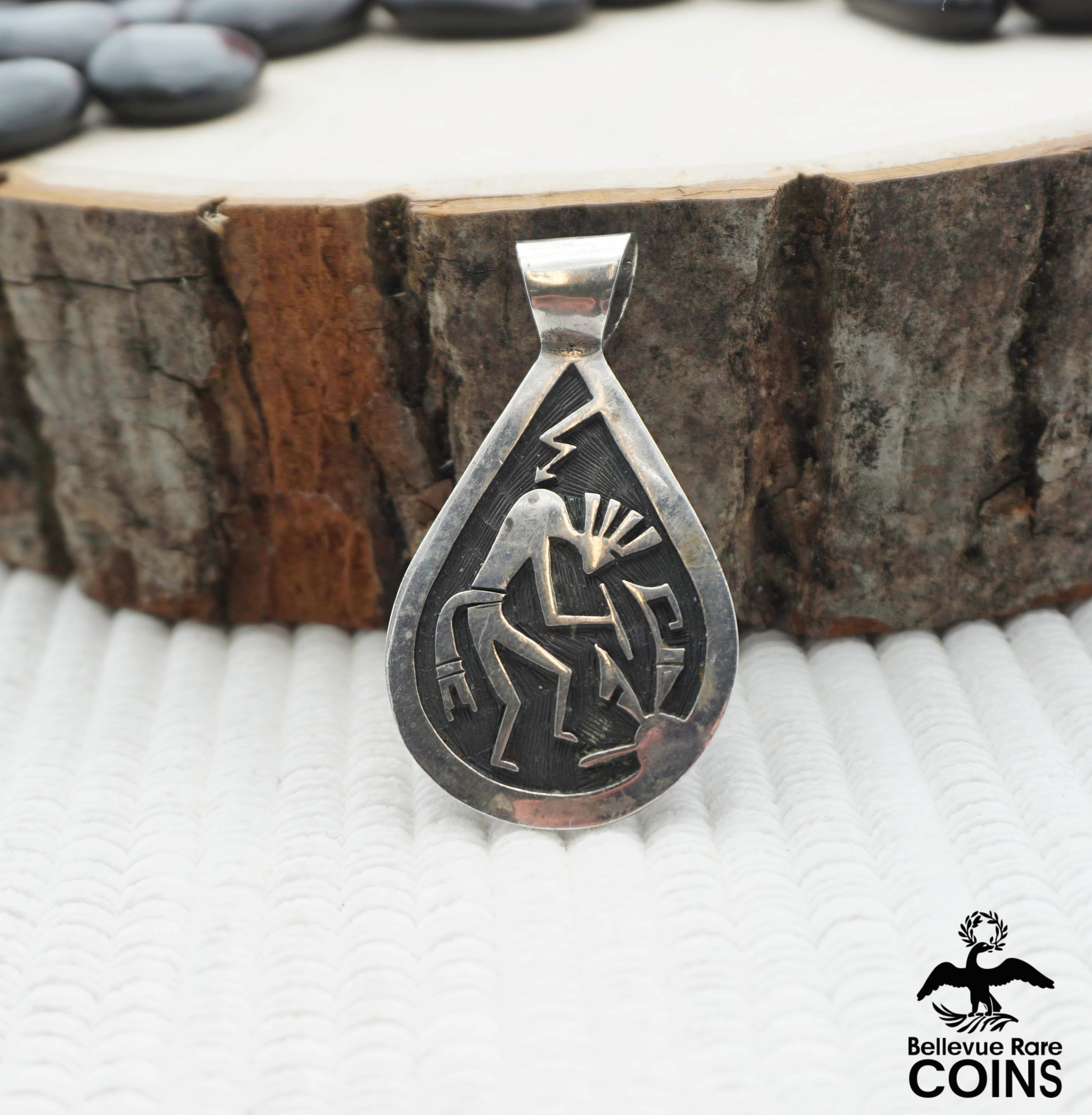 Hopi アーティストJoe Josytewaネックレストップ Vintage Native Hopi Joe Josytewa Sterling Silver Kokopelli