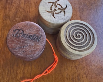 Handmade Engravable Wooden Yo-Yo: Nostalgic Gift