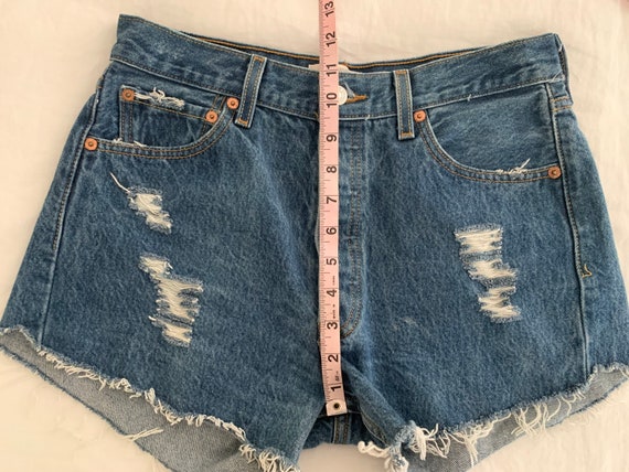 Vintage Levis 501 Retro Denim Jeans Shorts Dark Wash Gem