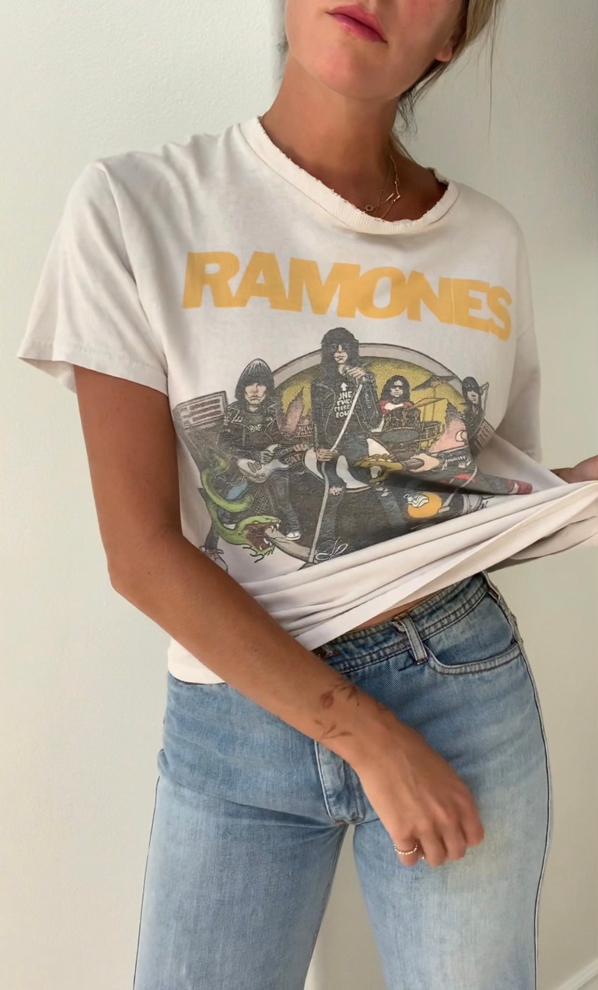 Discover Ramones T-Shirt, Punk rock T-Shirt, Band T-Shirt