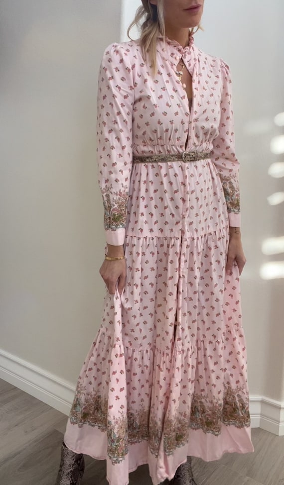 Dreamy Pink Cotton Floral 1970s Puff Sleeve Prairie dress