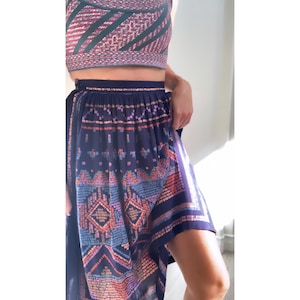 Vintage- 1990s Cute ethnic abstract slinky soft colorful skirt