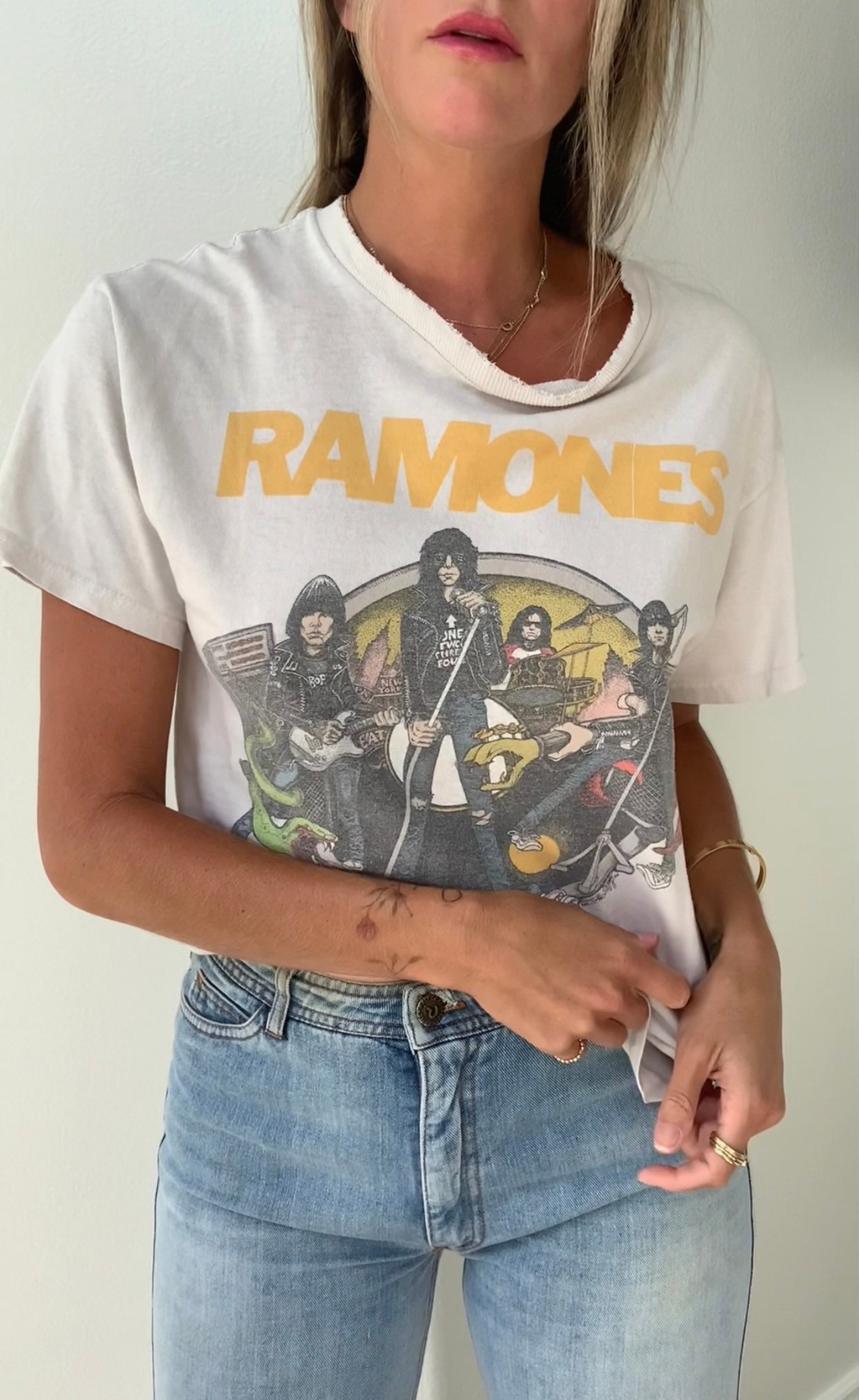 Discover Ramones T-Shirt, Punk rock T-Shirt, Band T-Shirt