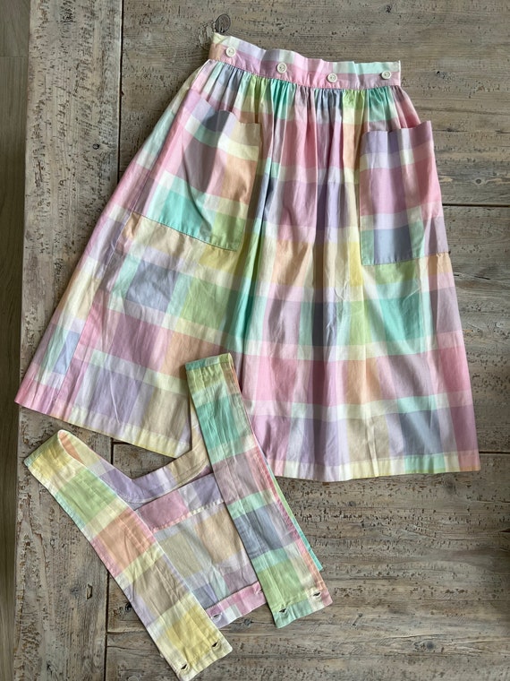 Vintage- adorable 1980s Pastel Two Piece skirt, t… - image 10