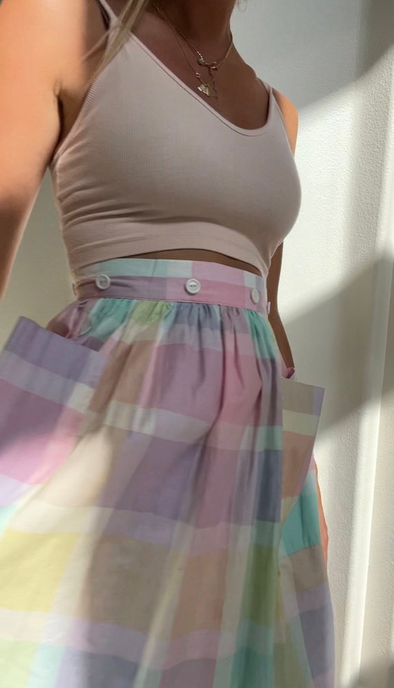 Vintage- adorable 1980s Pastel Two Piece skirt, t… - image 4