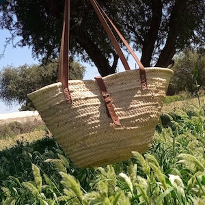 Französischer Marktkorb aus Leder, Strohtasche, französischer Korbgriff, lang, Größe M, Picknicktasche, handgefertigte Tasche, gewebte Tasche, marokkanische Körbe