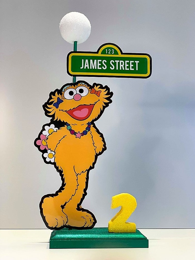 14 Inch Oscar The Grouch Sesame Street Birthday Theme Party Lamp Post Centerpiece With Personalized Name And Number