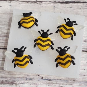Bee 5 cavities silicon mold, sugarcraft gumpaste,  fondant,  chocolat,  polymer clay,  cold porcelain, soap and candle resin jewelry