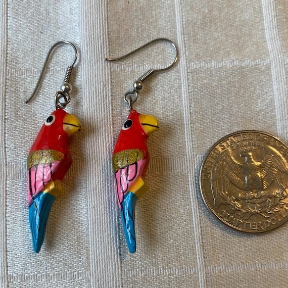 Share 130+ wooden parrot earrings latest