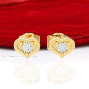 9k Gold Diamond Heart Studs, 9k Dainty Heart Studs, Tiny Heart Earrings, Minimalist Heart Earrings, 9K Diamond Woman Studs, Gold Heart Studs