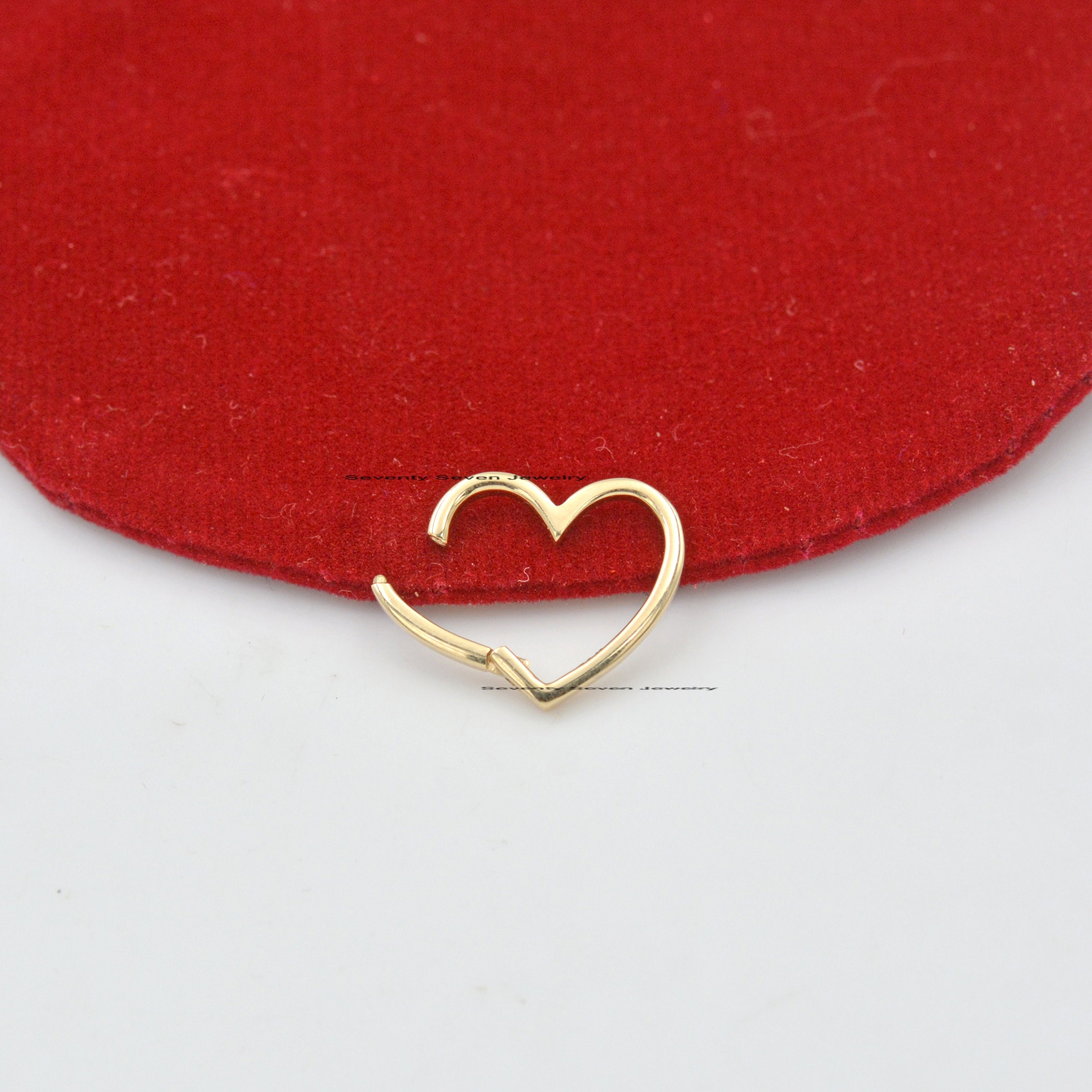 9k Gold Heart Charm Holder: Link Lock Enhancer, Valentine Gift - View 3 - Seventy Seven Jewelry | SKU: SSMJH536-9KYG-2026 9k Gold Heart Charm Holder: Link Lock Enhancer, Valentine Gift - View 3 - Seventy Seven Jewelry | SKU: SSMJH536-9KYG-2026