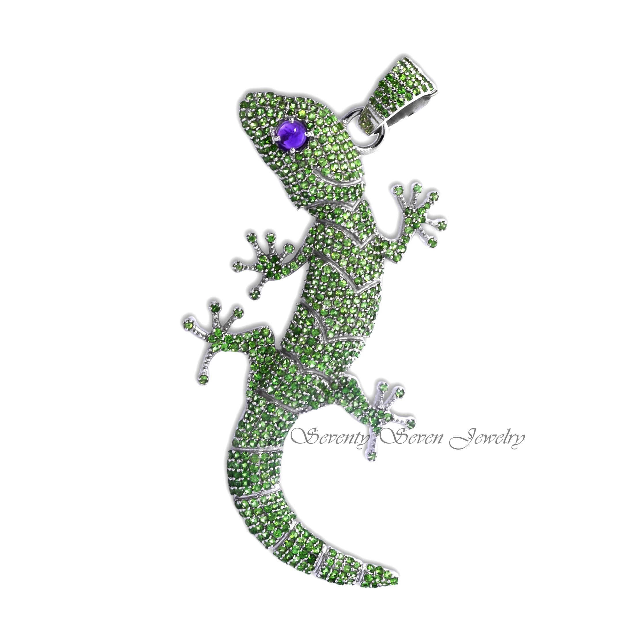 Sterling Silver Gecko Pendant: Antique Tsavorite Lizard Jewelry - View 5 - Seventy Seven Jewelry | SKU: SSMJP496-SLRHTSAM-202 Sterling Silver Gecko Pendant: Antique Tsavorite Lizard Jewelry - View 5 - Seventy Seven Jewelry | SKU: SSMJP496-SLRHTSAM-202