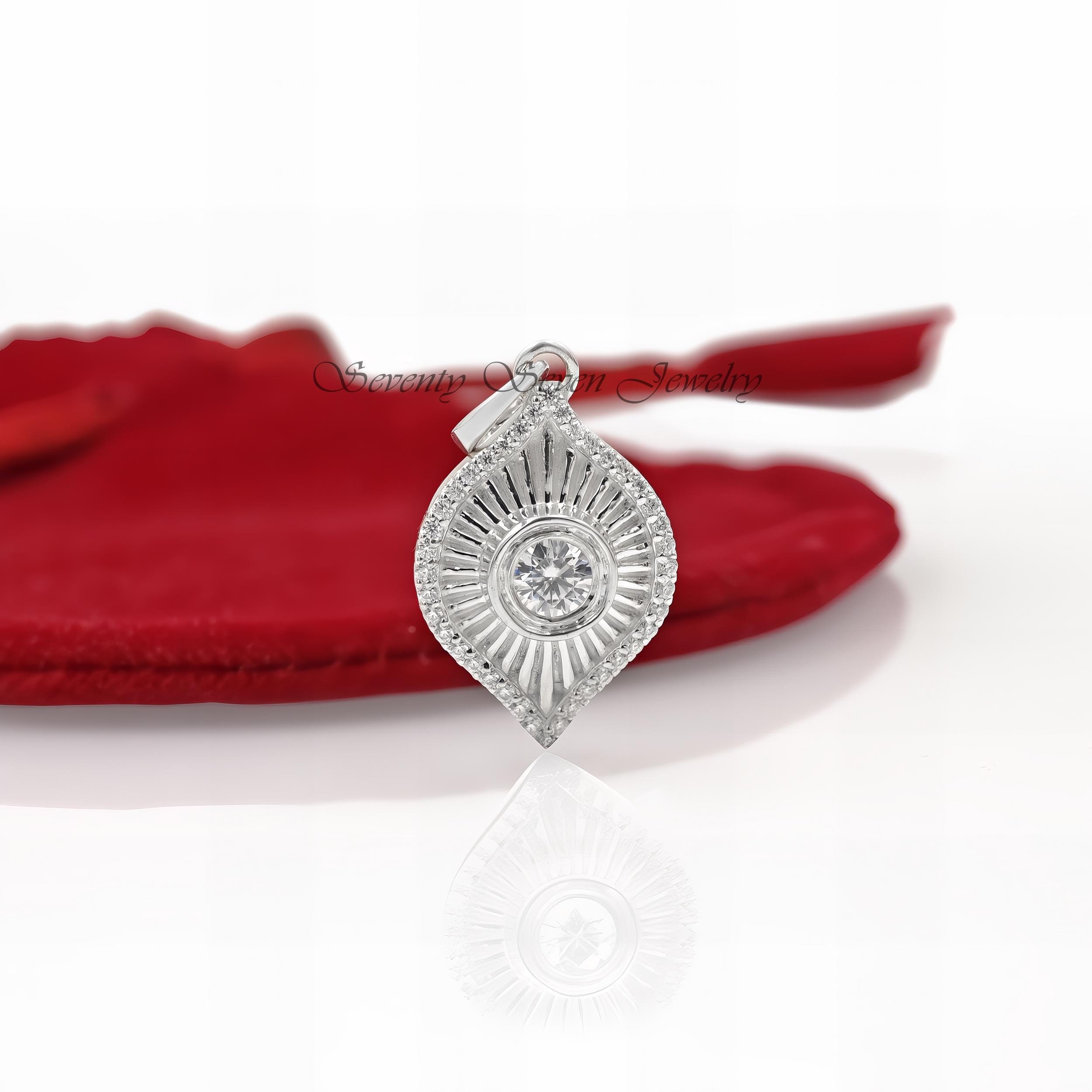 14K Gold Moissanite Evil Eye Pendant: Fluted Protection Charm - View 3 - Seventy Seven Jewelry | SKU: SSMJP2510-SLYGMN-1\2026