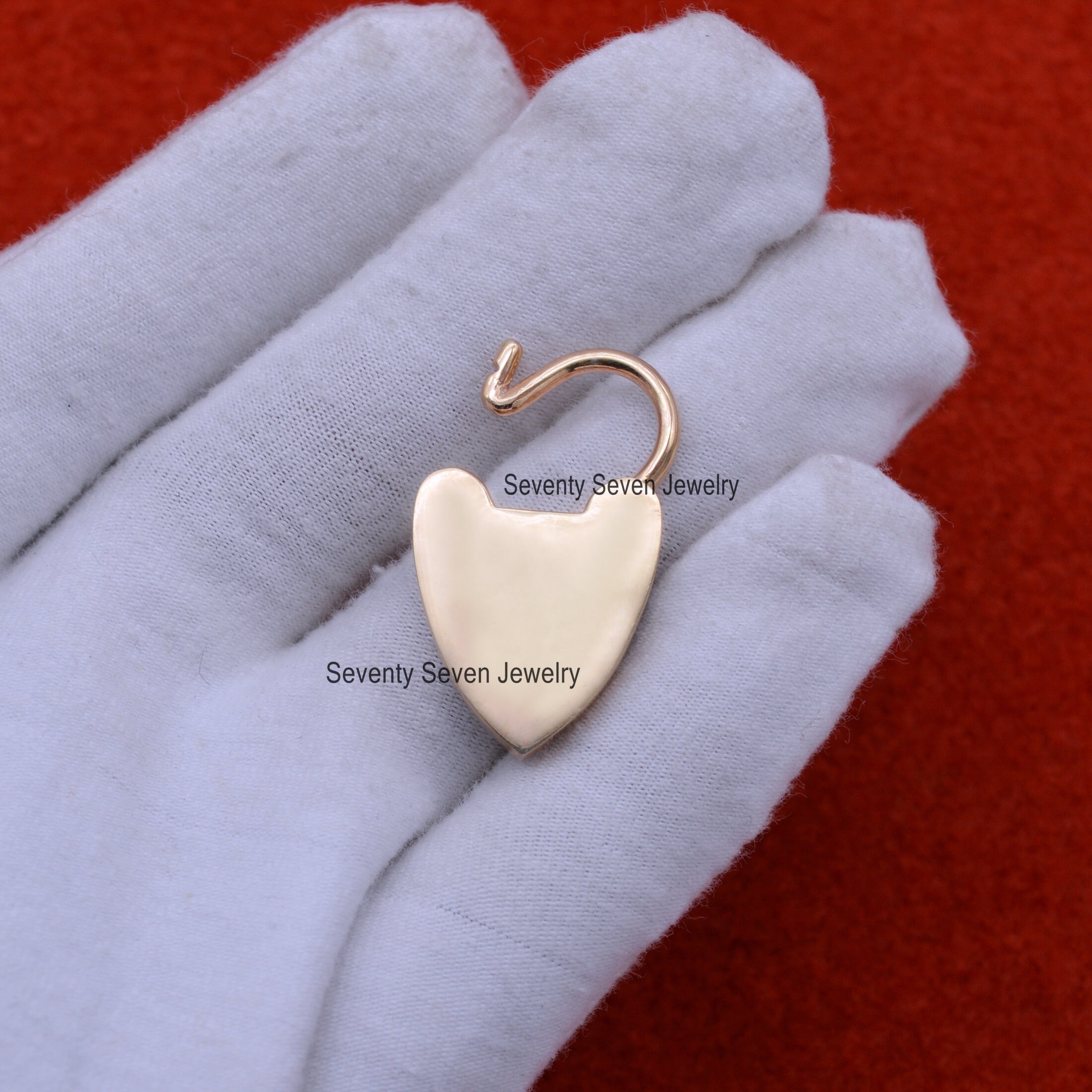 925 Silver Enamel Star Heart Padlock Pendant - View 5 - Seventy Seven Jewelry | SKU: SSMJP47-SLYGELP-2026
