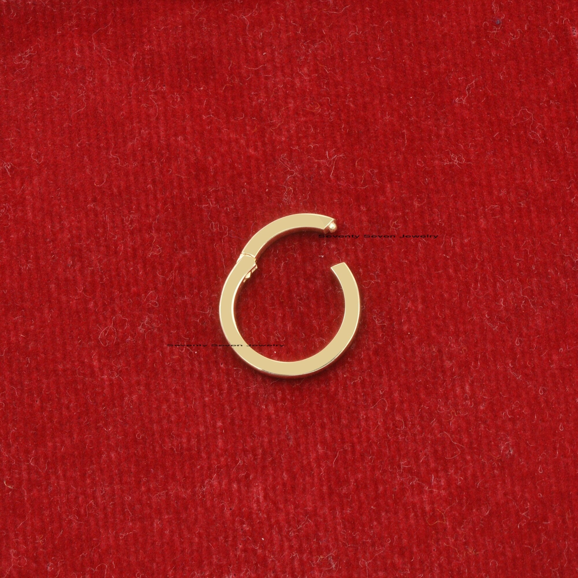 9K Solid Gold Round Charm Enhancer, 15mm Circle Link Lock - View 5 - Seventy Seven Jewelry | SKU: SSMJH447-9KYG-2026 9K Solid Gold Round Charm Enhancer, 15mm Circle Link Lock - View 5 - Seventy Seven Jewelry | SKU: SSMJH447-9KYG-2026
