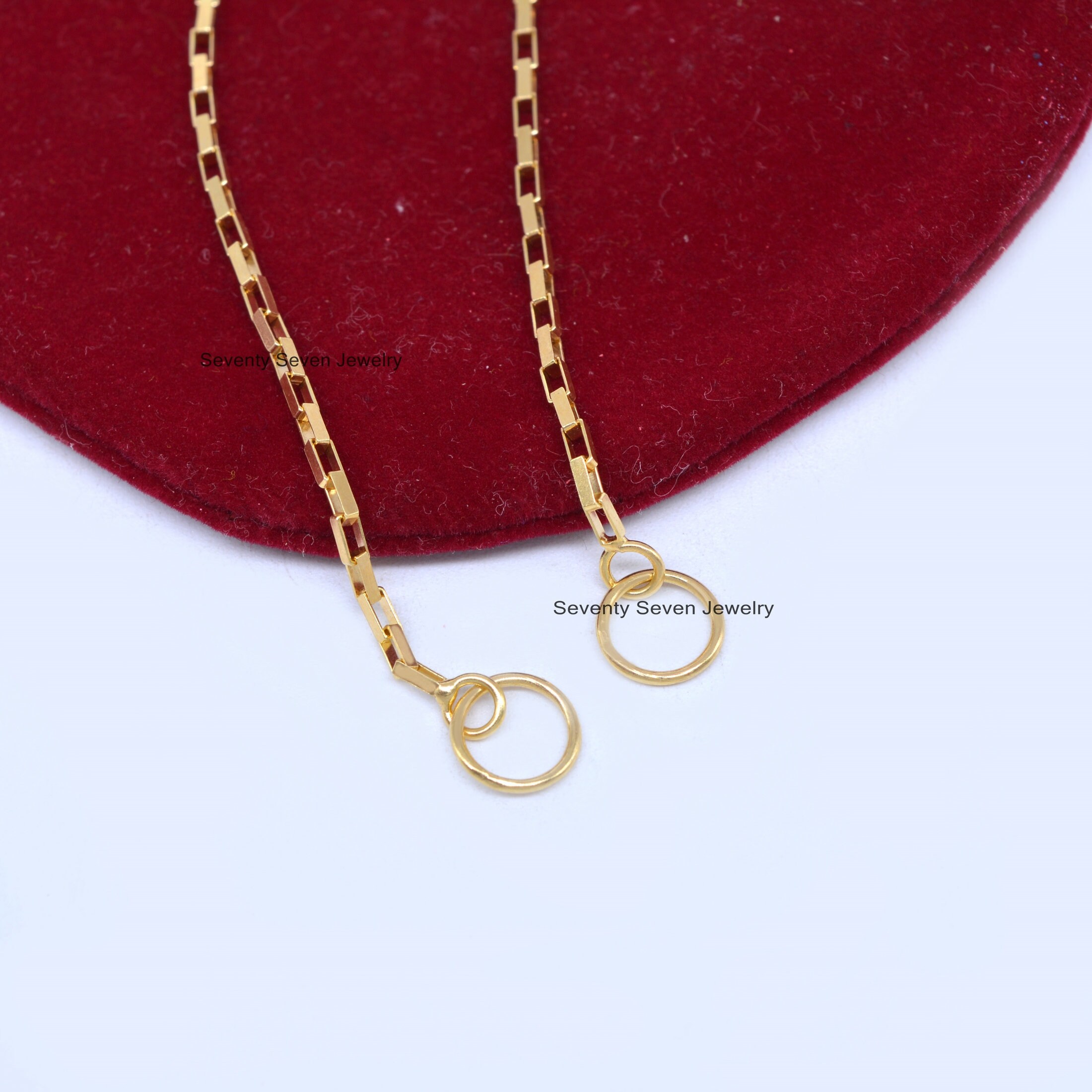 925 Silver Rectangle Box Chain: Elongated Carabiner Link - View 7 - Seventy Seven Jewelry | SKU: SSG25-SLYG-18I-V 925 Silver Rectangle Box Chain: Elongated Carabiner Link - View 7 - Seventy Seven Jewelry | SKU: SSG25-SLYG-18I-V