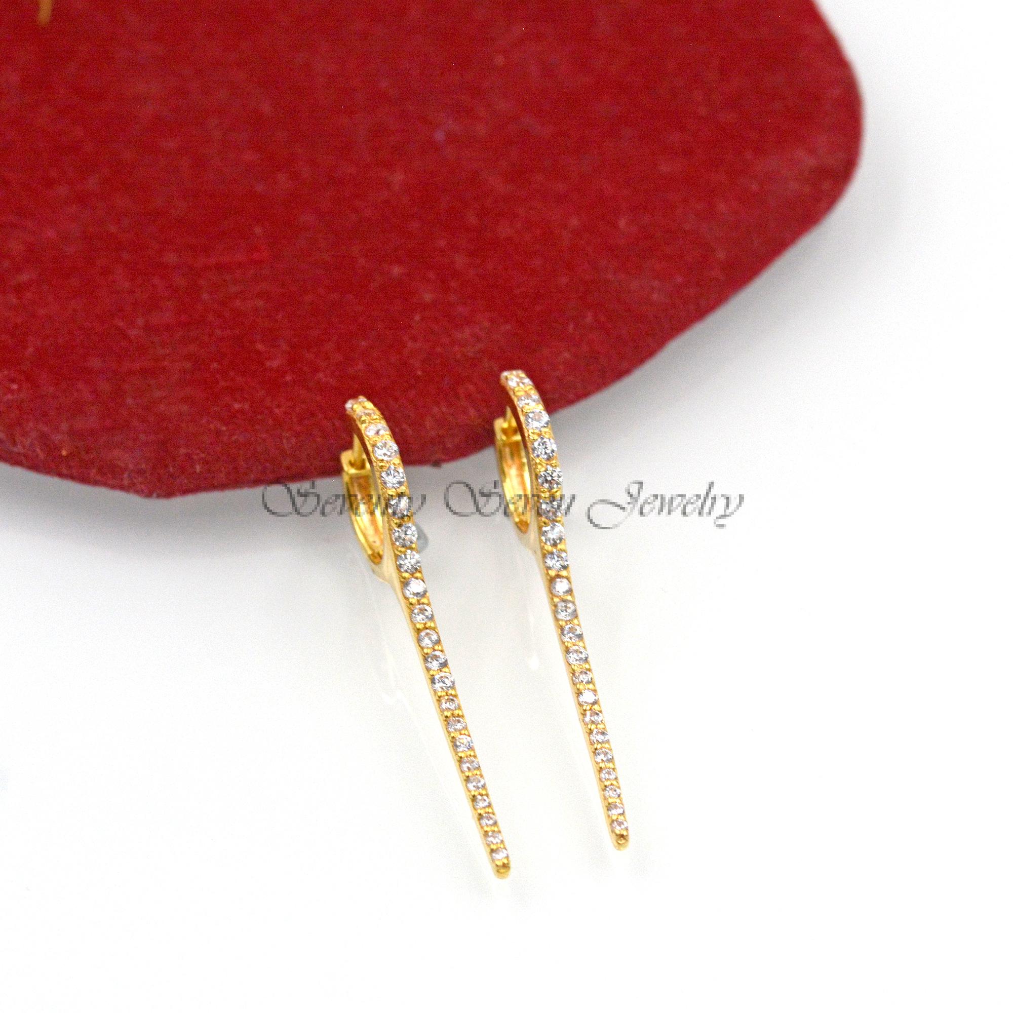 14K Gold Moissanite Diamond Dangle Huggies: Giuletta Hoop Earrings - View 7 - Seventy Seven Jewelry | SKU: S77MJE1095-SLYGCZ- 14K Gold Moissanite Diamond Dangle Huggies: Giuletta Hoop Earrings - View 7 - Seventy Seven Jewelry | SKU: S77MJE1095-SLYGCZ-