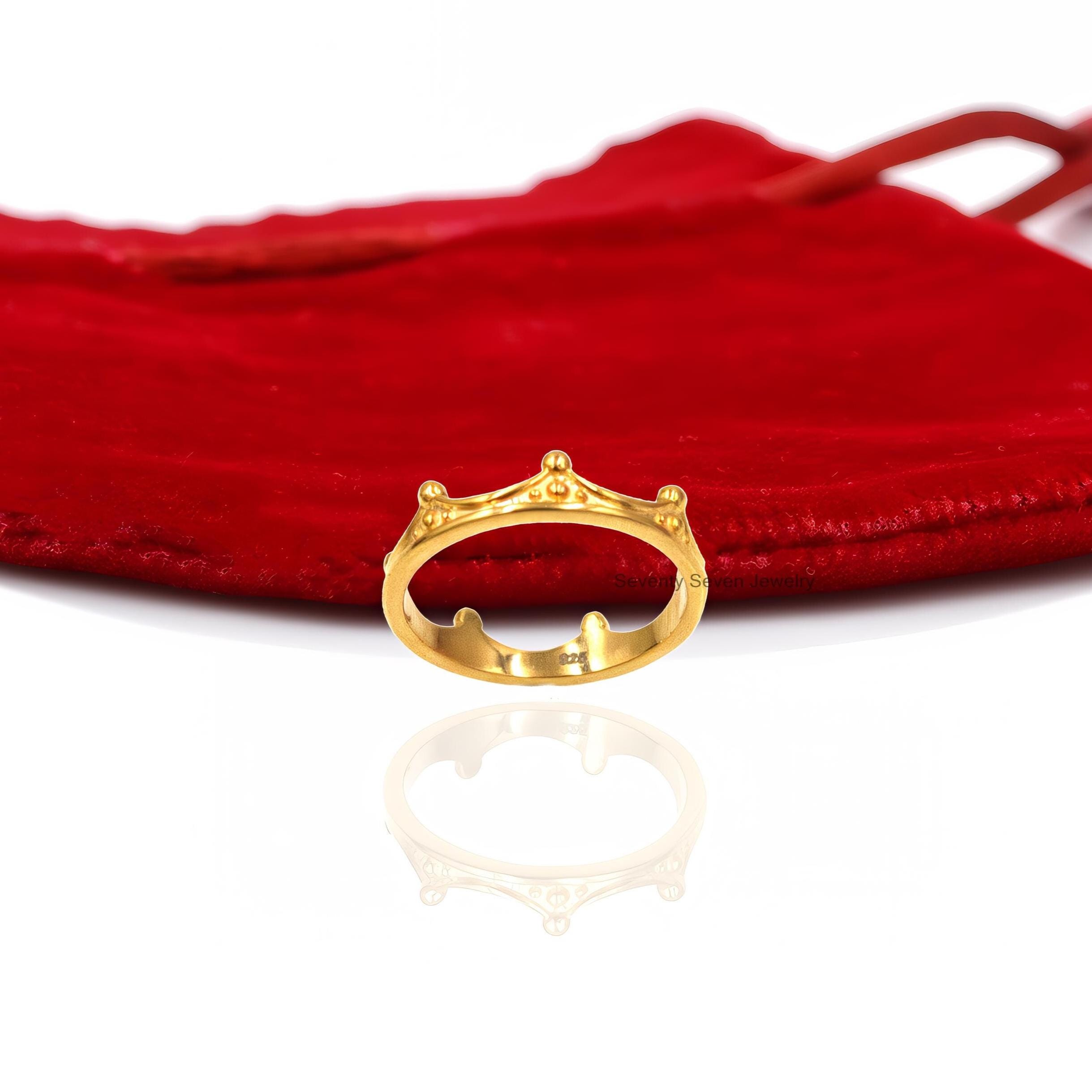 Sterling Silver Crown Ring: Modern Princess Band - View 3 - Seventy Seven Jewelry | SKU: SSMJR427-SLYG-2026