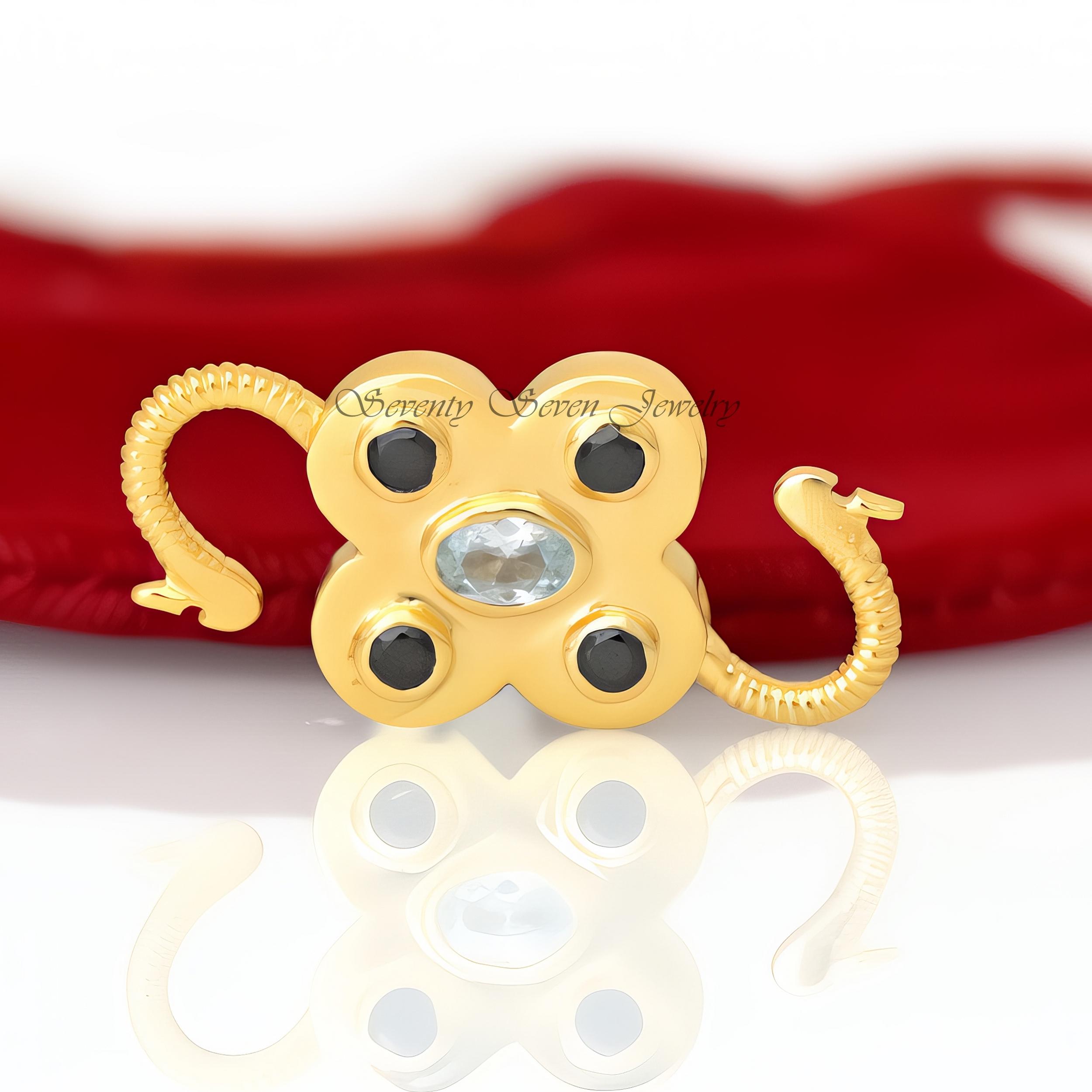 14K Gold Gemstone Floral Padlock: Vintage Designer Pendant (30*16 MM) - View 4 - Seventy Seven Jewelry | SKU: SSMJP65-14KYGPQ 14K Gold Gemstone Floral Padlock: Vintage Designer Pendant (30*16 MM) - View 4 - Seventy Seven Jewelry | SKU: SSMJP65-14KYGPQ