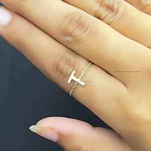 Solid 14K Gold Diamond Initial Ring, Personalized Gold Chain Ring, Diamond Letter Ring, Custom Letter Chain Ring,  Diamond Letter Ring Gold