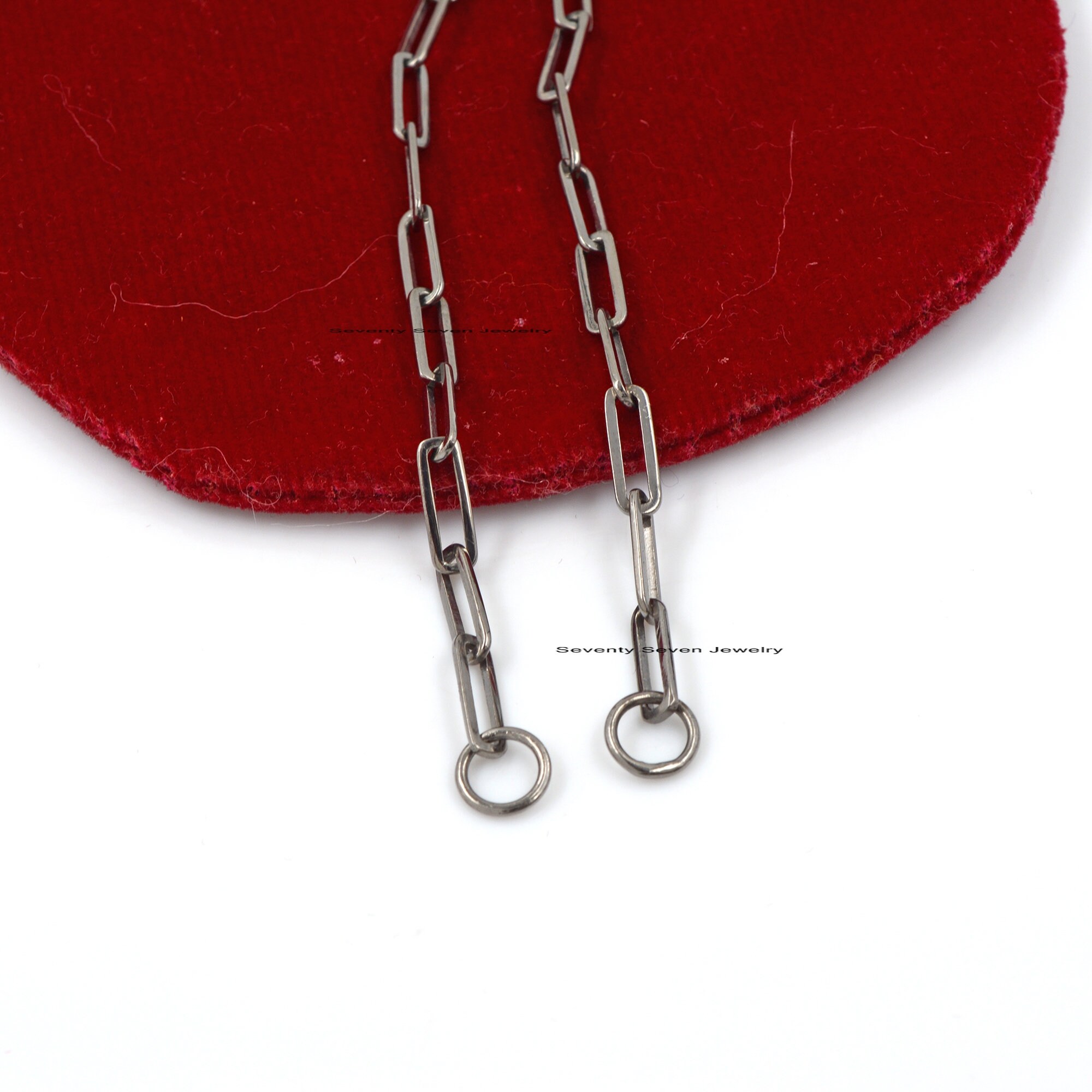 925 Sterling Silver Paper Clip Chain Bracelet: Rectangle Link - View 5 - Seventy Seven Jewelry | SKU: SSMJA229-SLYG-2026 925 Sterling Silver Paper Clip Chain Bracelet: Rectangle Link - View 5 - Seventy Seven Jewelry | SKU: SSMJA229-SLYG-2026