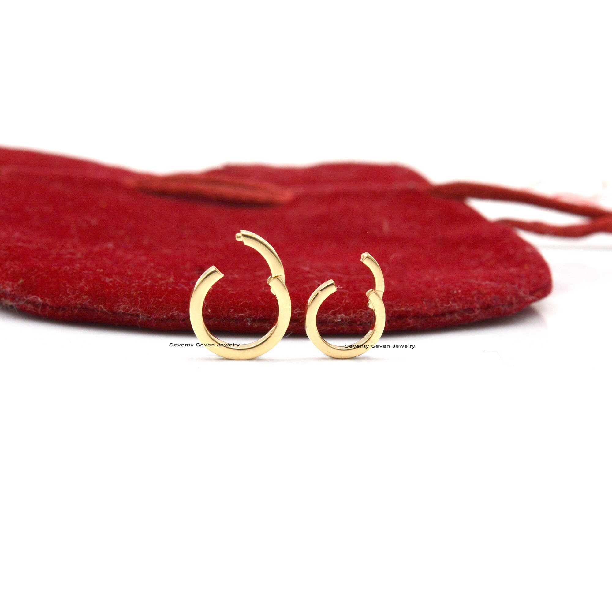 14K Solid Gold Enhancer Charm Holder, Link Lock (10/12 MM) - View 6 - Seventy Seven Jewelry | SKU: SSMJH570-14KYG-10M-V-10/20 14K Solid Gold Enhancer Charm Holder, Link Lock (10/12 MM) - View 6 - Seventy Seven Jewelry | SKU: SSMJH570-14KYG-10M-V-10/20