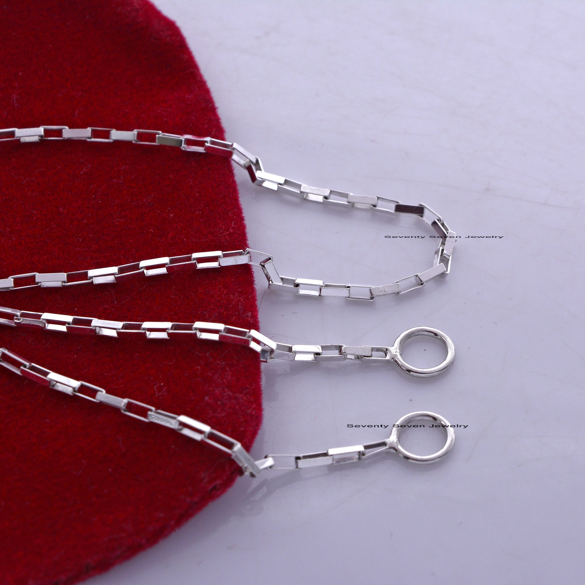 925 Silver Rectangle Box Chain: Elongated Carabiner Link - View 3 - Seventy Seven Jewelry | SKU: SSG25-SLYG-18I-V 925 Silver Rectangle Box Chain: Elongated Carabiner Link - View 3 - Seventy Seven Jewelry | SKU: SSG25-SLYG-18I-V