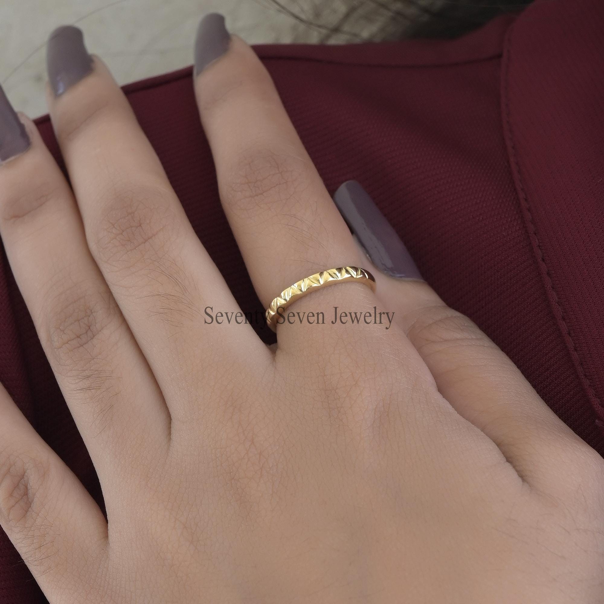 14K Gold Pyramid Wedding Band - Triangle Ring - View 2 - Seventy Seven Jewelry | SKU: SSMJR1935-14KYG-2026 14K Gold Pyramid Wedding Band - Triangle Ring - View 2 - Seventy Seven Jewelry | SKU: SSMJR1935-14KYG-2026