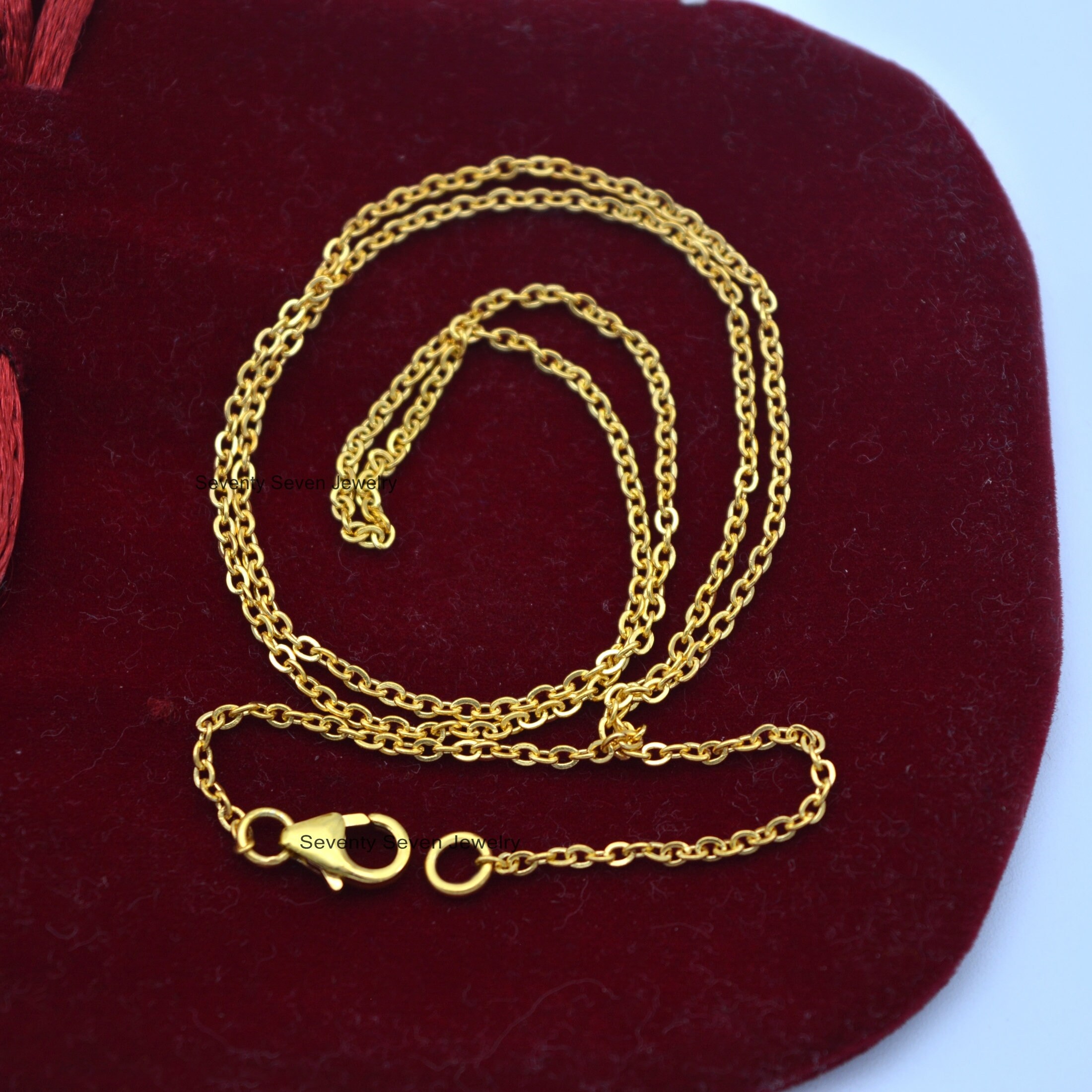 14K Gold Thin Rolo Chain Necklace, 1.33MM - View 7 - Seventy Seven Jewelry | SKU: SSG19-14KYG-1.33M-18I-V/19-06