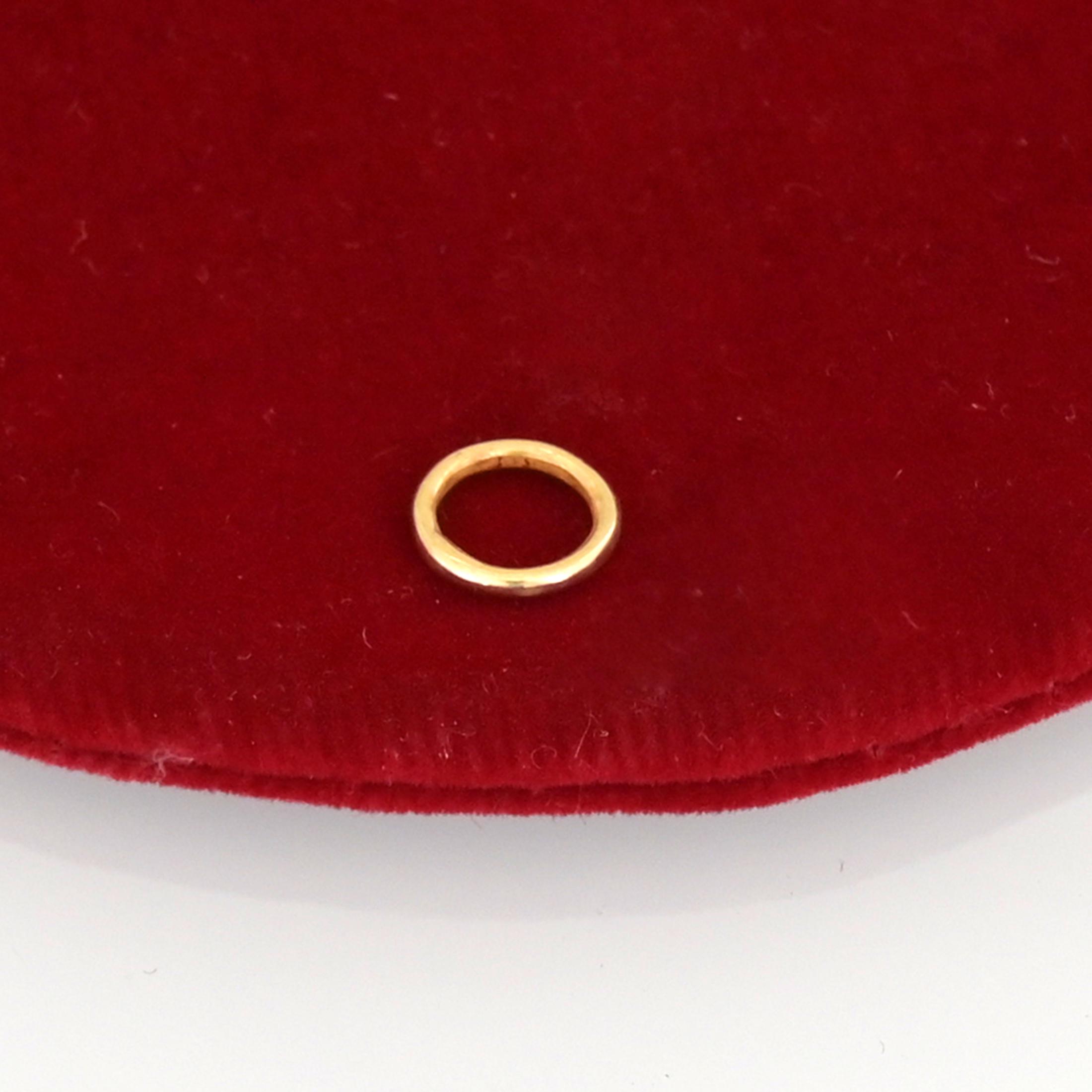 9K Gold Round Jump Ring: Connector Lock Pendant - View 4 - Seventy Seven Jewelry | SKU: SSMJF127-9KYG-2026 9K Gold Round Jump Ring: Connector Lock Pendant - View 4 - Seventy Seven Jewelry | SKU: SSMJF127-9KYG-2026