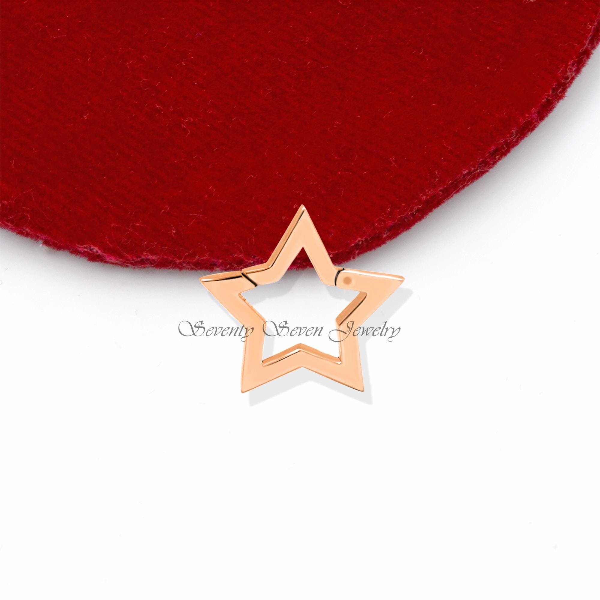 925 Silver Star Charm Holder: Clasp Link Lock - View 3 - Seventy Seven Jewelry | SKU: SSMJH451-SLYG-02/2026 925 Silver Star Charm Holder: Clasp Link Lock - View 3 - Seventy Seven Jewelry | SKU: SSMJH451-SLYG-02/2026