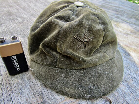 vintage school boy caps