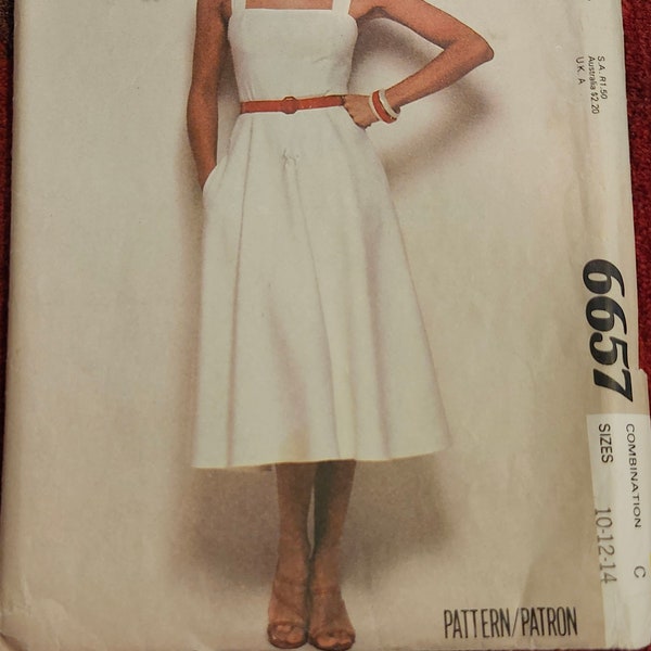 Show Me! McCall's 6657: Back Zippered Sundress, size C (10,12,14) sewing pattern